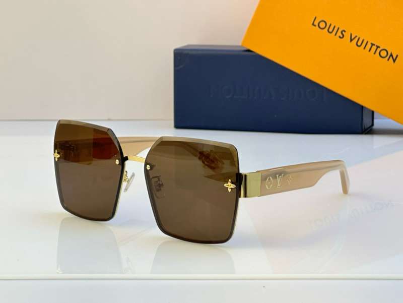Picture of LV Sunglasses _SKUfw55531811fw